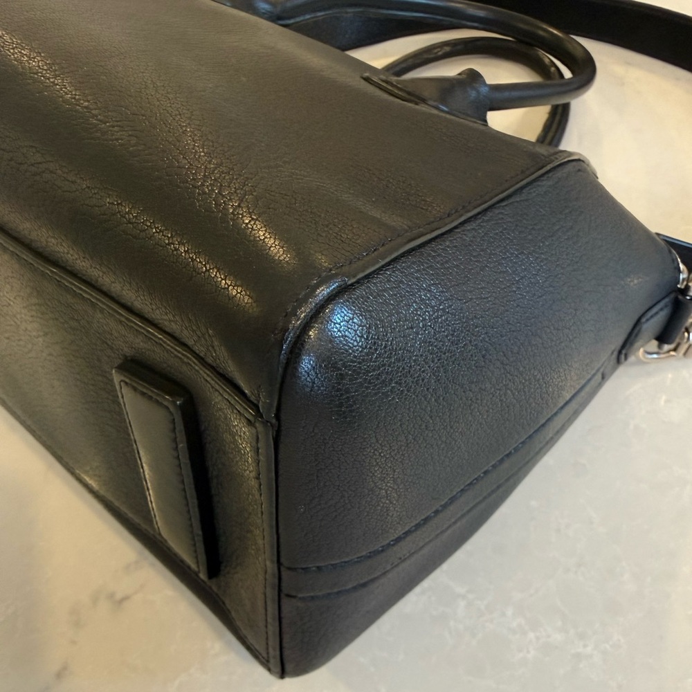 Beautiful Authentic Givenchy Antigona Small Sugar Goatskin Black Satchel Bag - Picture 4 of 9
